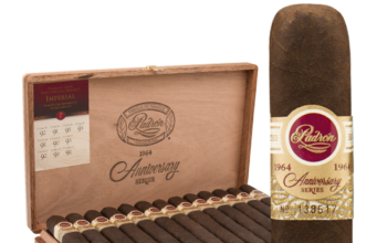 Padron 1964 Anniversary Exclusivo